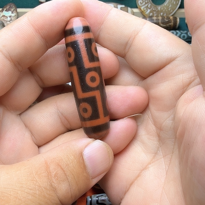 东***杨玛瑙/玉髓颈饰未镶嵌