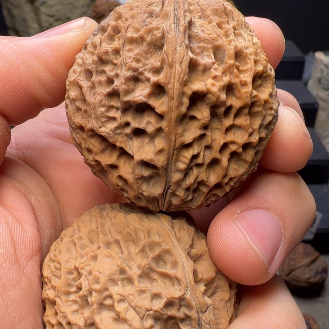 吊坠文玩核桃鱼籽纹将军膀42mm