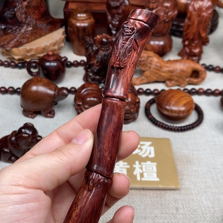 花梨木类端景台41.5克左右竹节