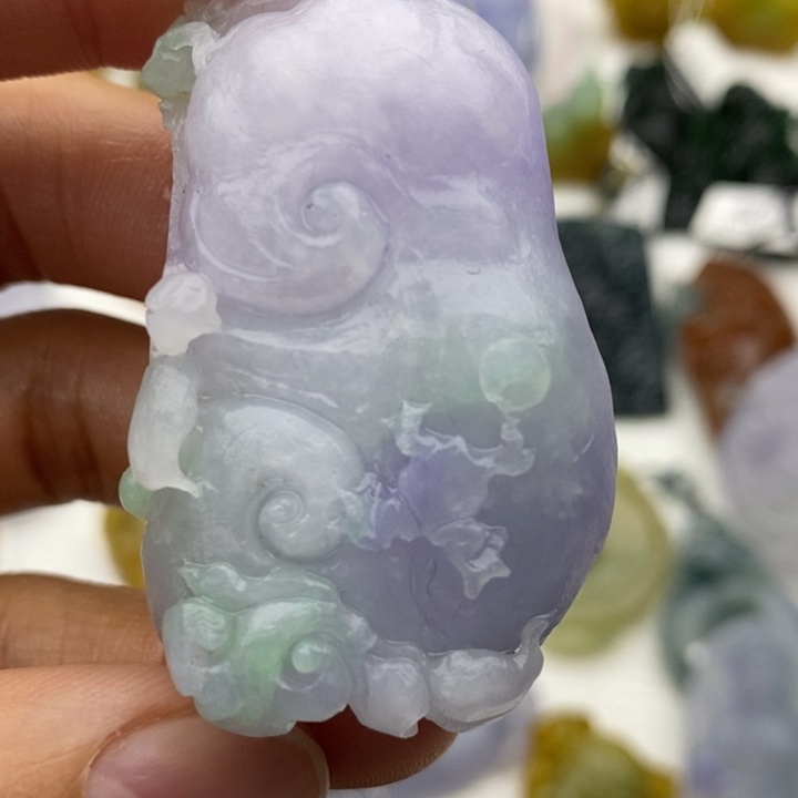 定制翡翠未镶嵌翡翠