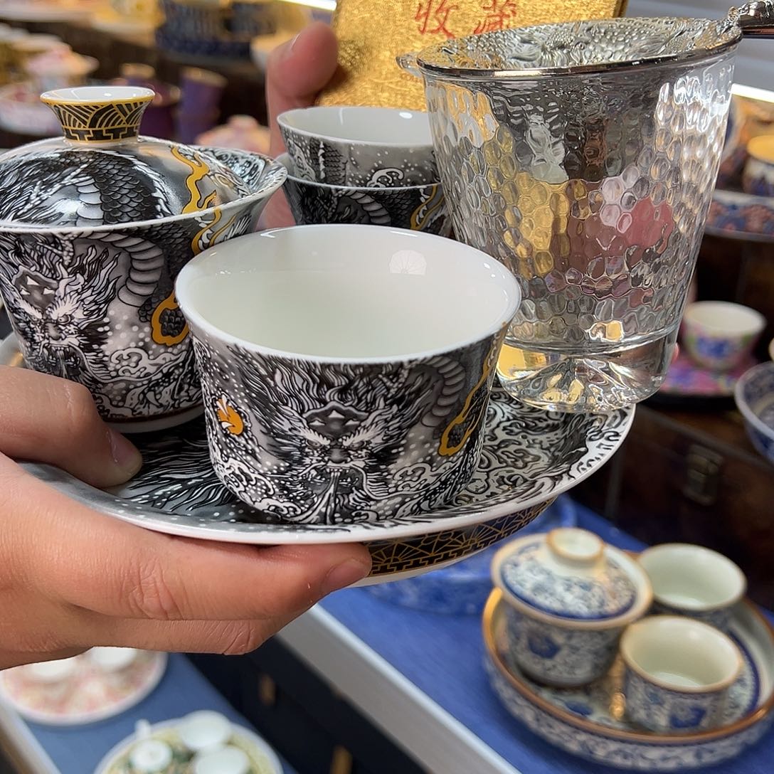 我们的目标是成为一个优秀的人
