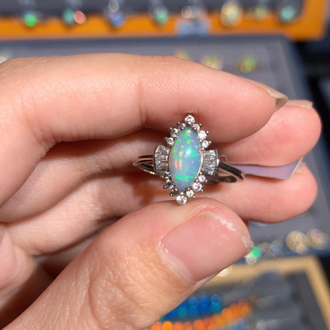 银S925镶嵌欧泊欧泊戒指y