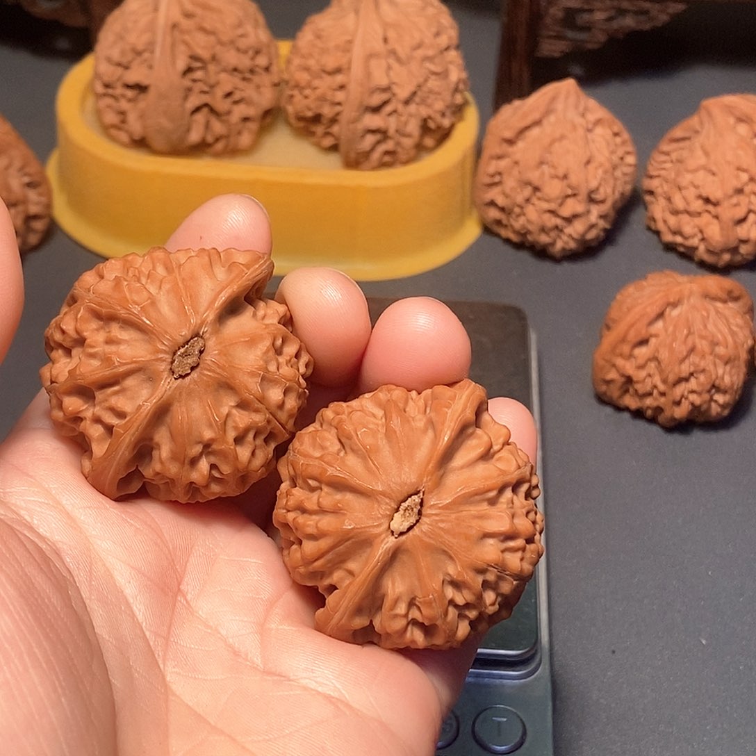 吊坠文玩核桃大*公灯43尺