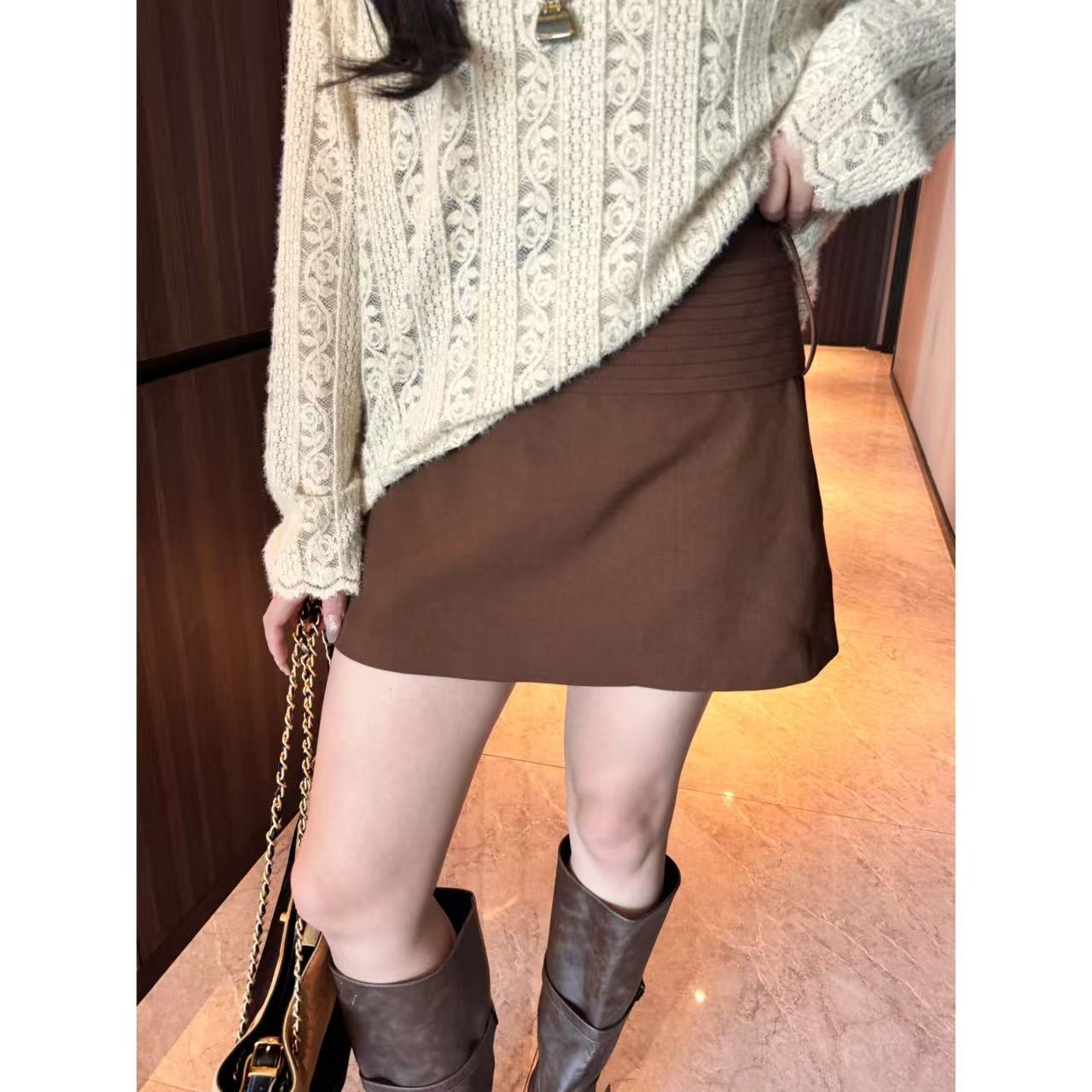 Xiaix【深棕诱惑】休闲显瘦百搭微胖MM遮胯高腰短裙BQ250818