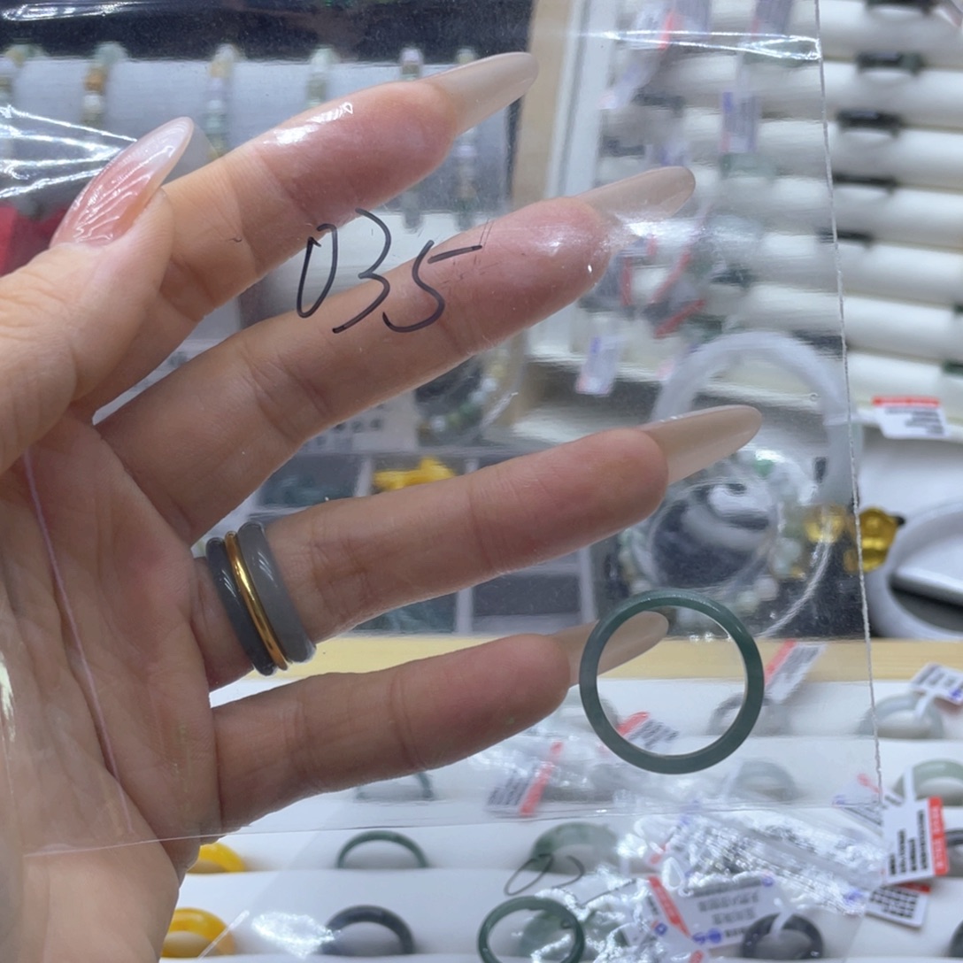 翡翠戒指未镶嵌蓝水035 港21