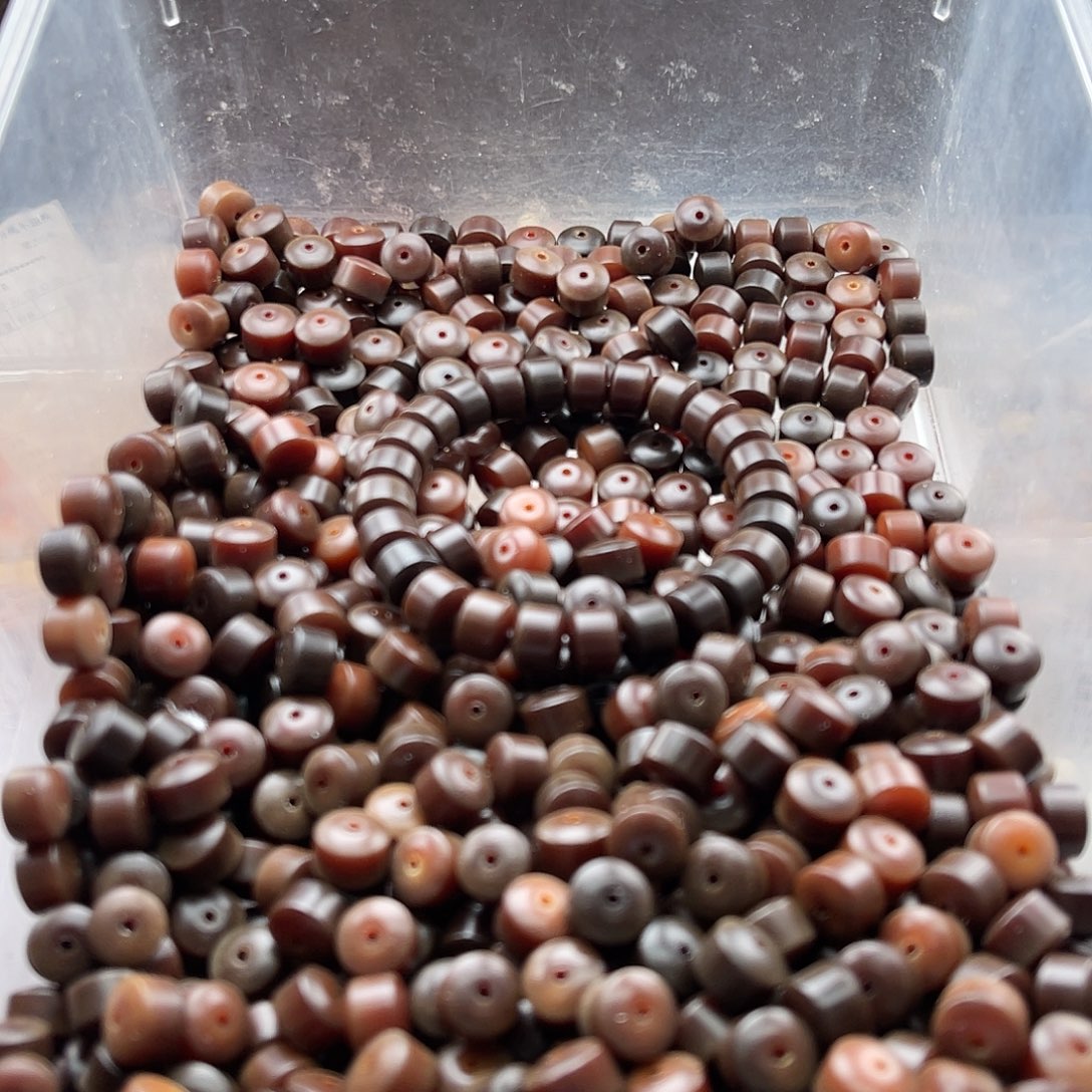 白玉菩提吊坠aaa，c12mm/100颗