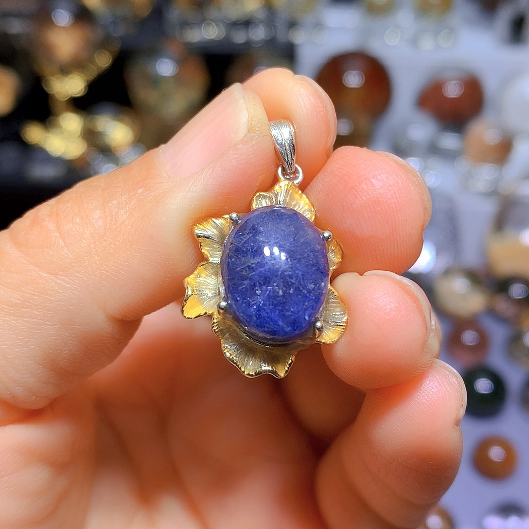 水晶吊坠银S925镶嵌天然水晶