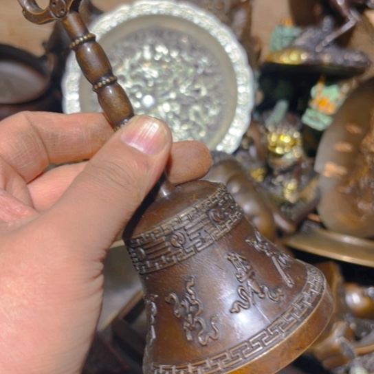 铜的。全清了一件不留