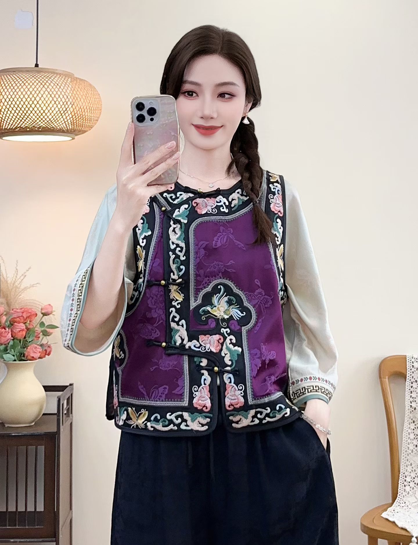 【正品保证】缎面中国风民族风新中式女装古典高档通勤汉服刺绣马甲