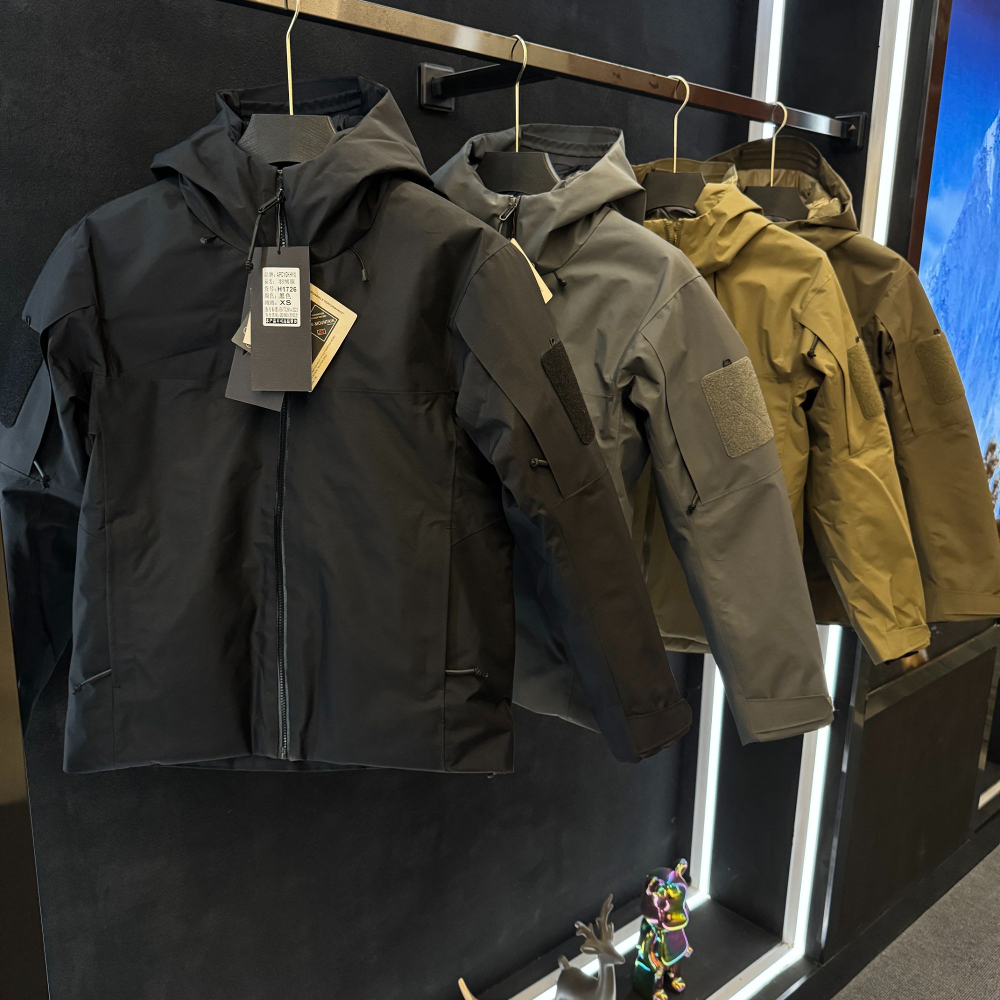 户外登山休闲防水轻便羽绒服90绒徽章款臂章款  军版 LEAF-0037