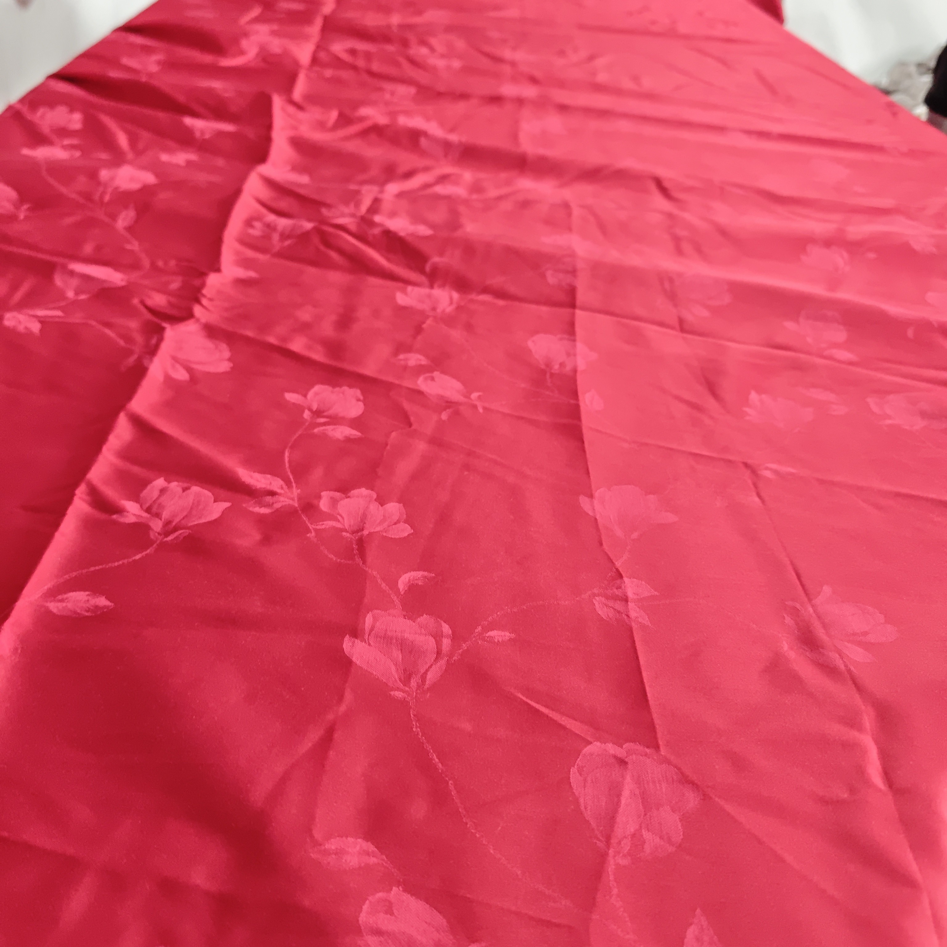 9x2.5米布匹红色