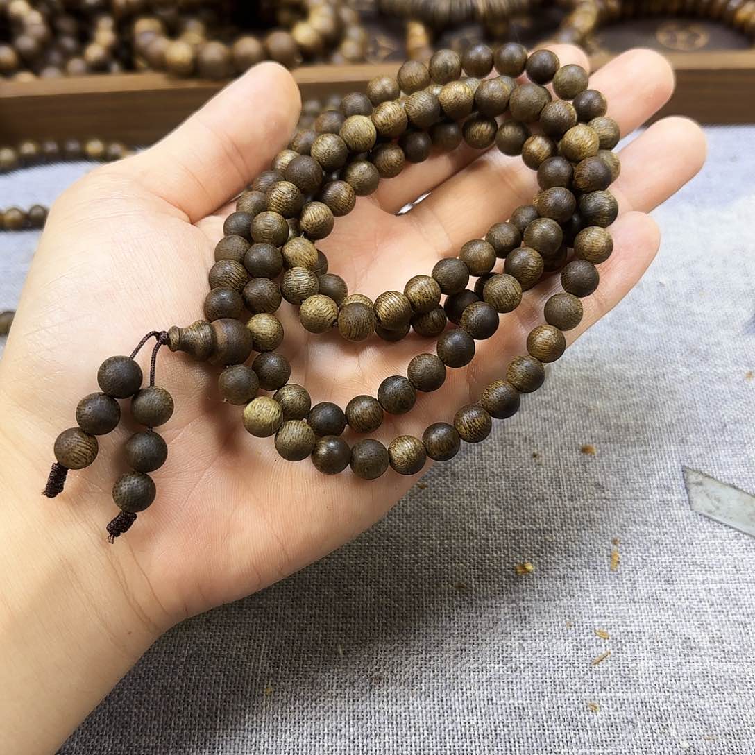 沉香香囊沉香08多圈海南老白棋沉水浮毕业款