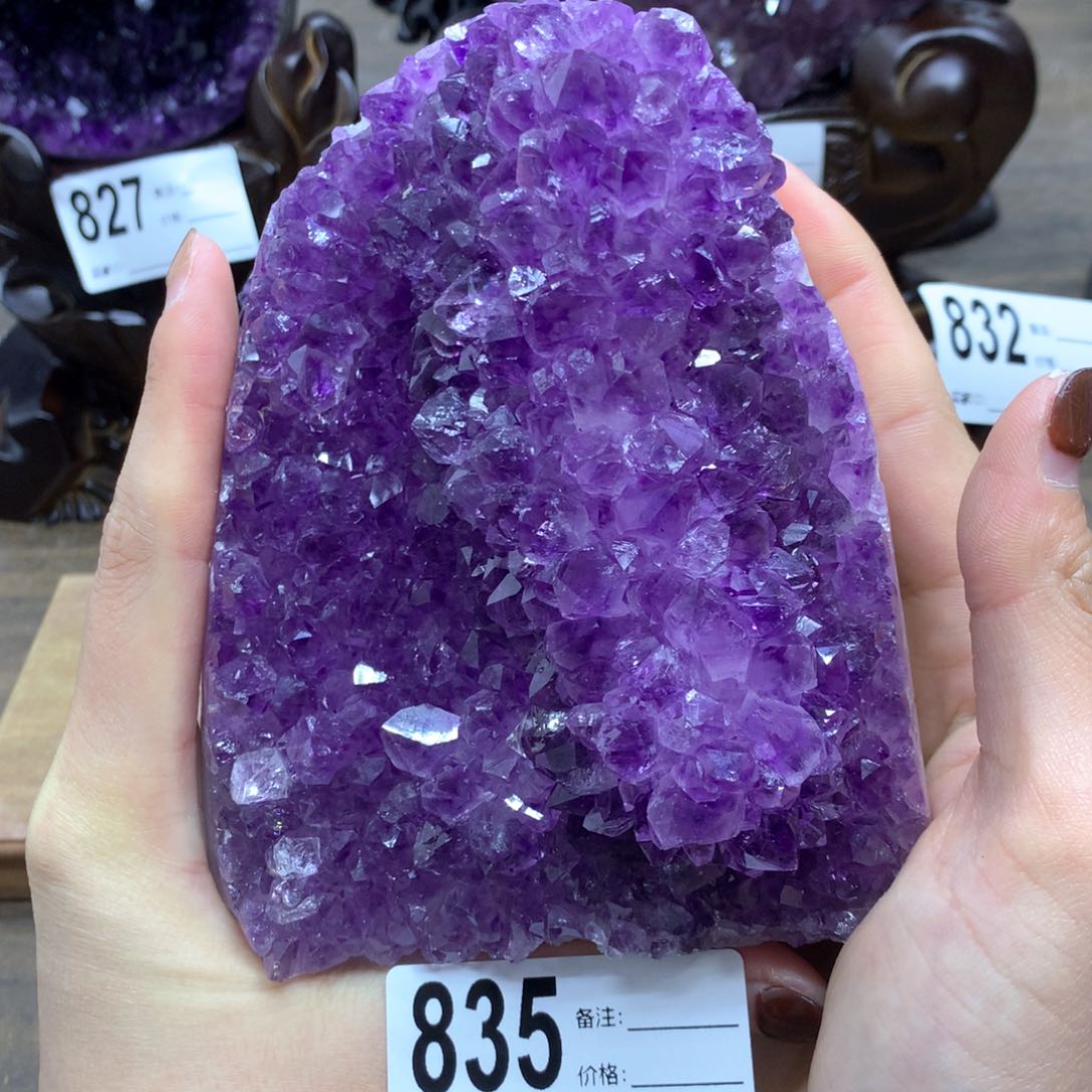 紫晶大型摆件（非配饰）未镶嵌