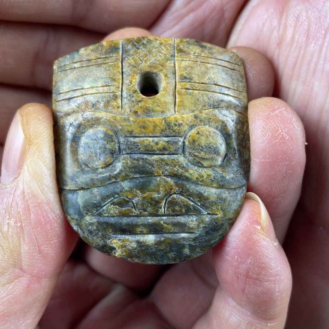 和田玉（糖玉）未镶嵌挂件