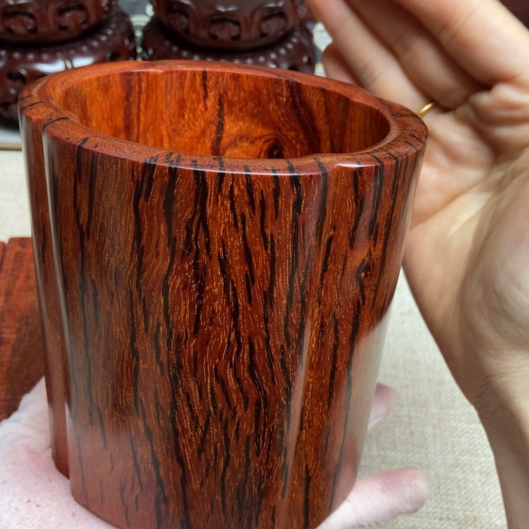 檀香紫檀（小叶紫檀）道**然