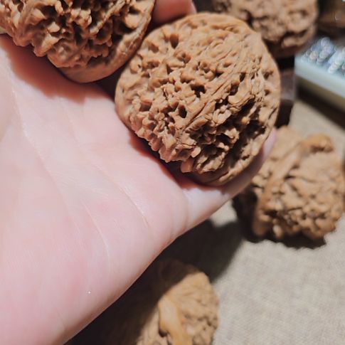 文玩核桃吊坠45南疆