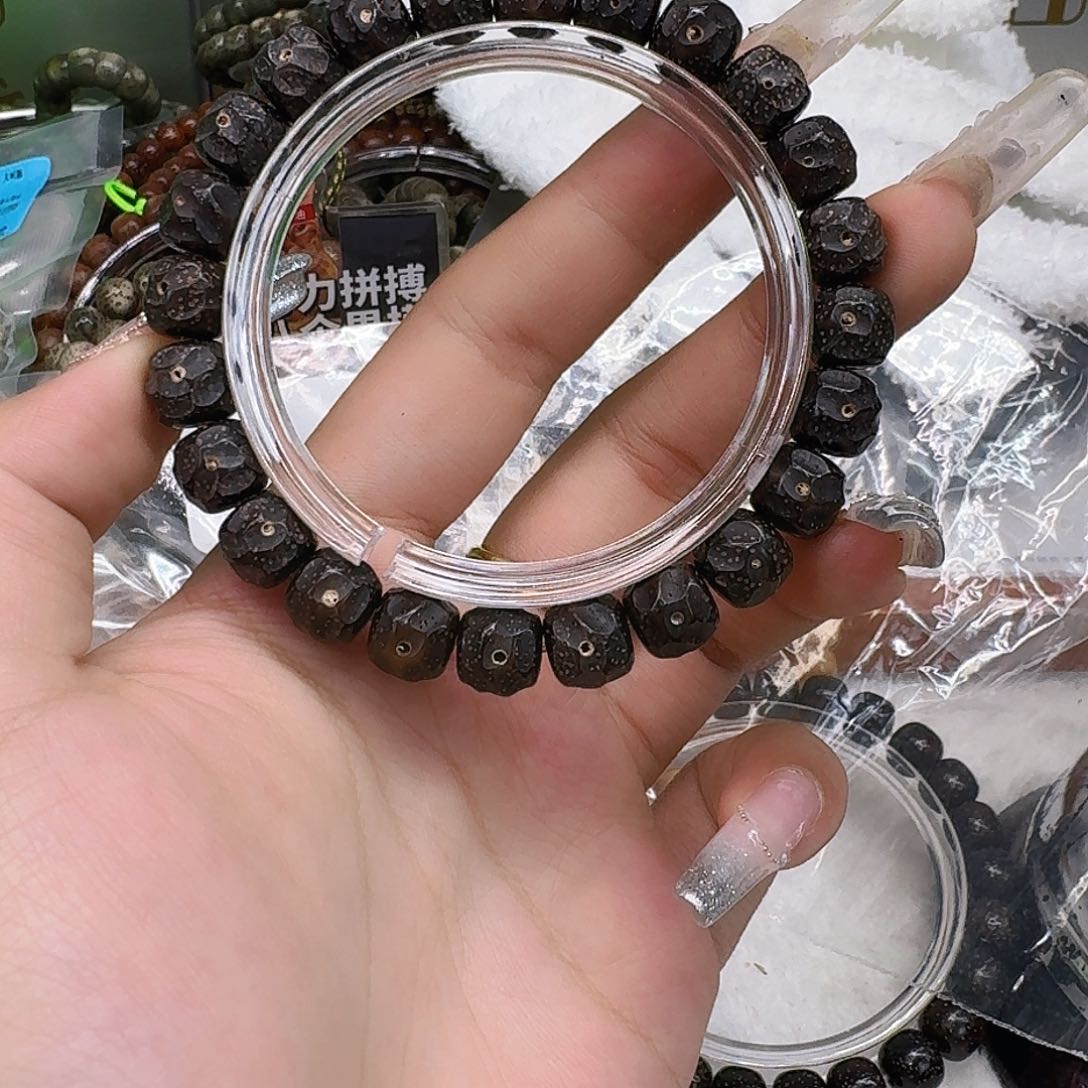 星月菩提手串79殿堂黑筋遇华星月菩提10单圈
