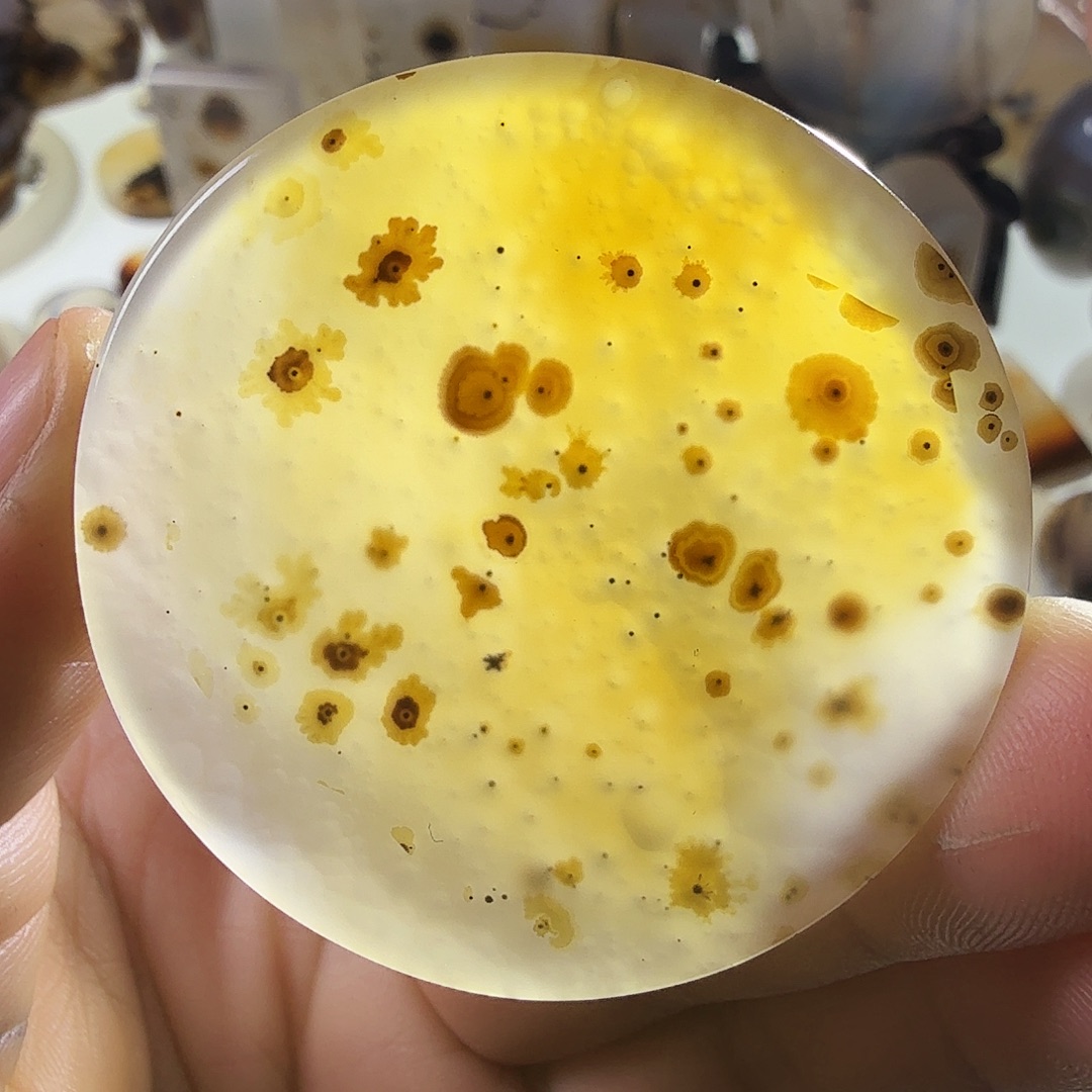 玛瑙/玉髓未镶嵌珠宝半成品