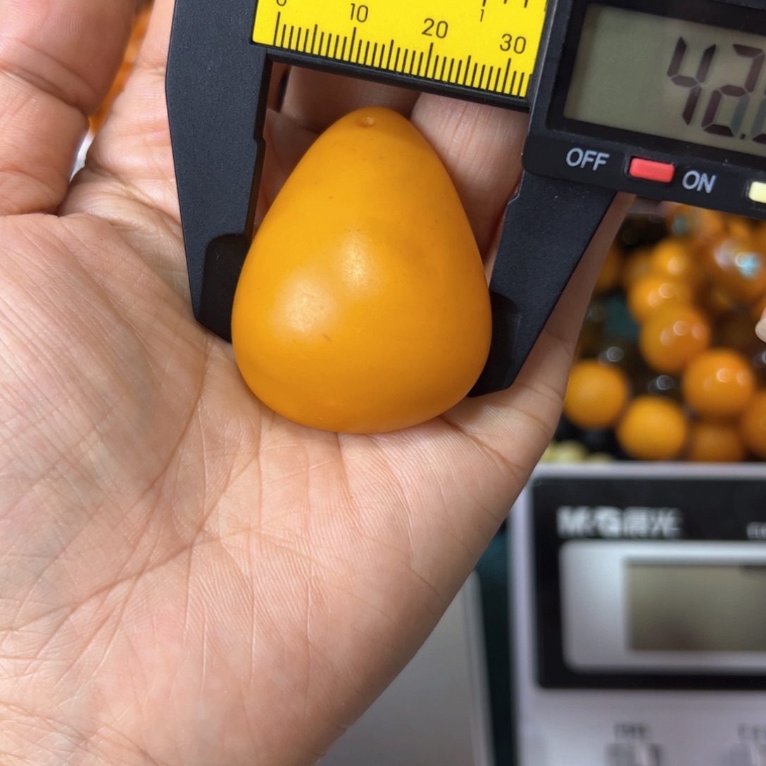 琥珀珠宝奇石未镶嵌305