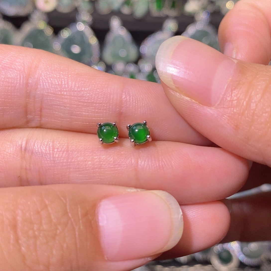 翡翠未镶嵌颈饰天然