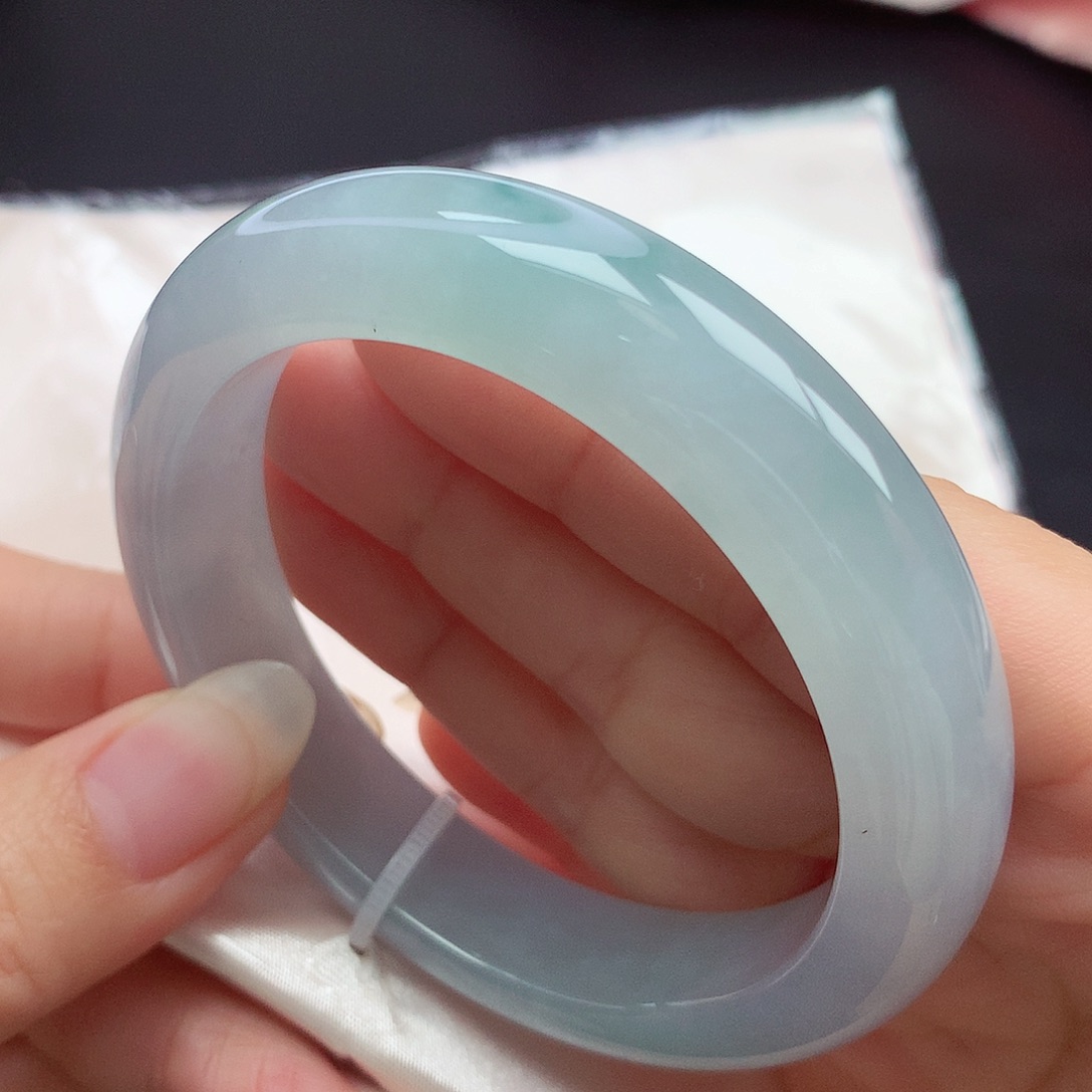 翡翠未镶嵌手镯55.6圈口