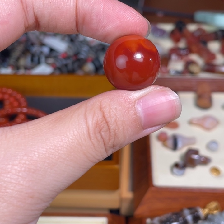 南红玛瑙未镶嵌颈饰90