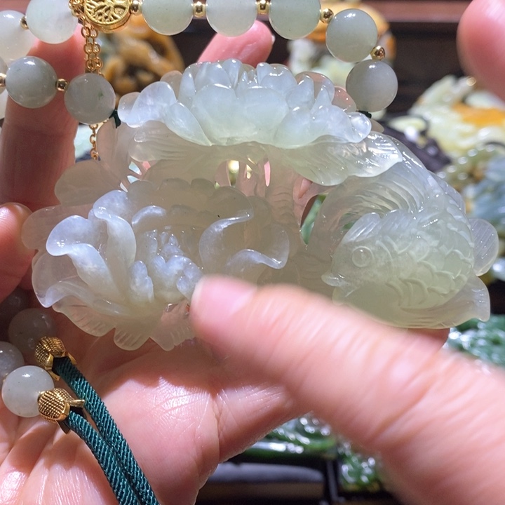 岫玉毛衣链未镶嵌