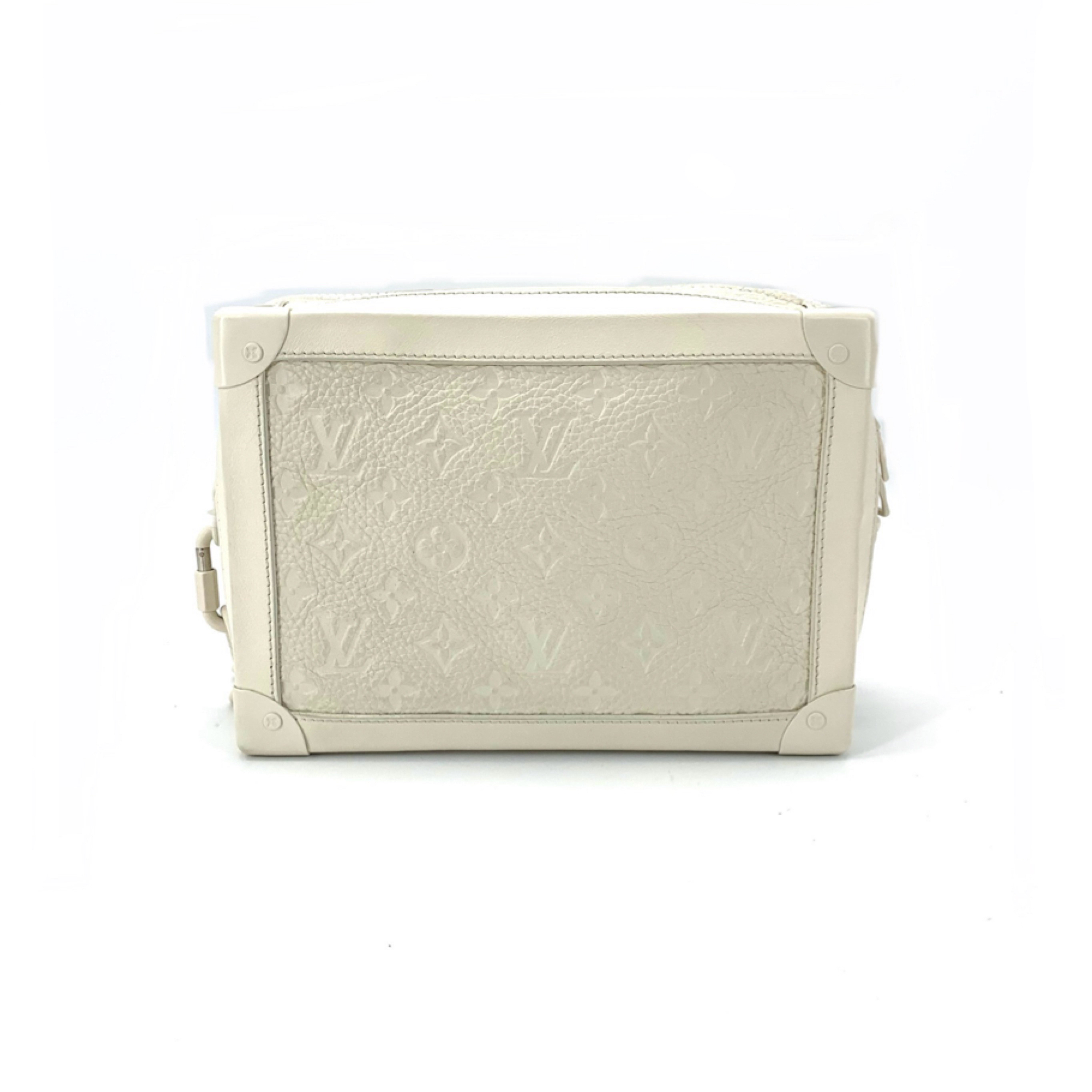 95新 LouisVuitton/路易威登 白色压纹soft trunk盒子包  尺25/18