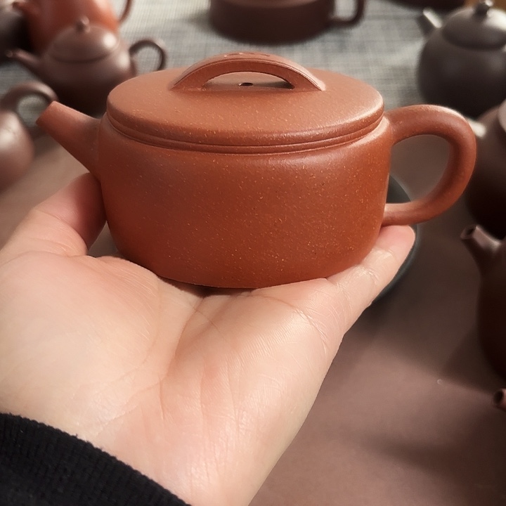 紫砂茶壶汉瓦………………