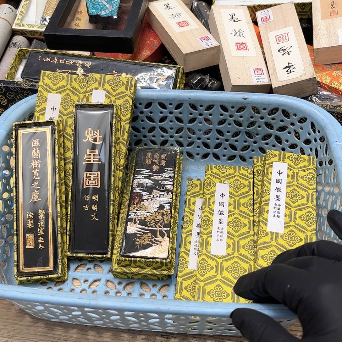 哈哈哈哈哈刚刚8条