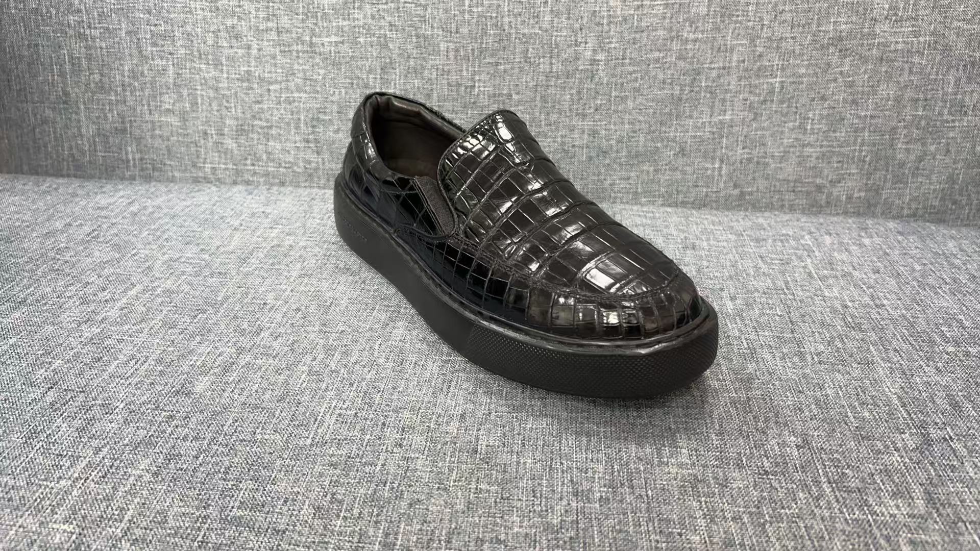 386 舒适 时尚百搭黑厚底休闲运动鞋夏季透气潮鞋