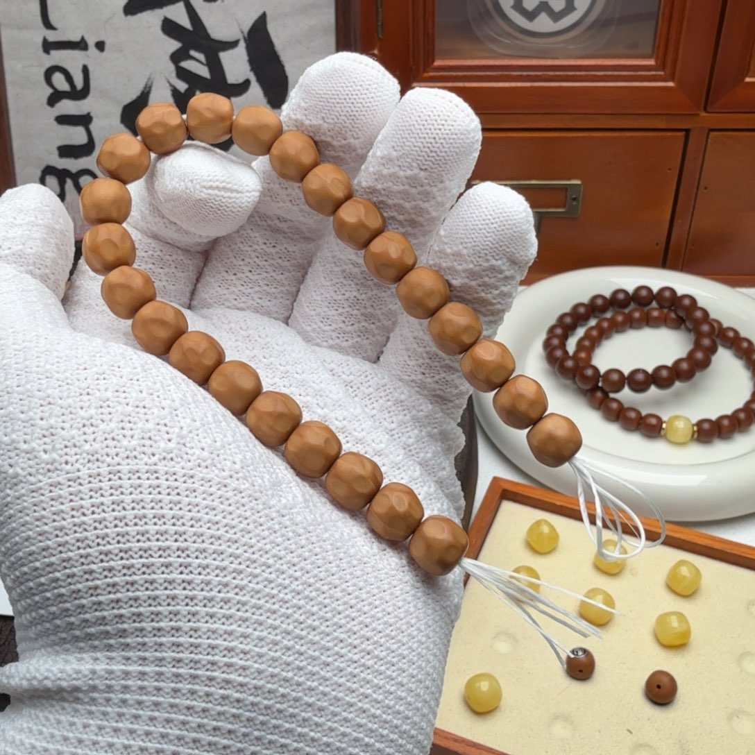 猴头核桃吊坠全品纯手工奶酪