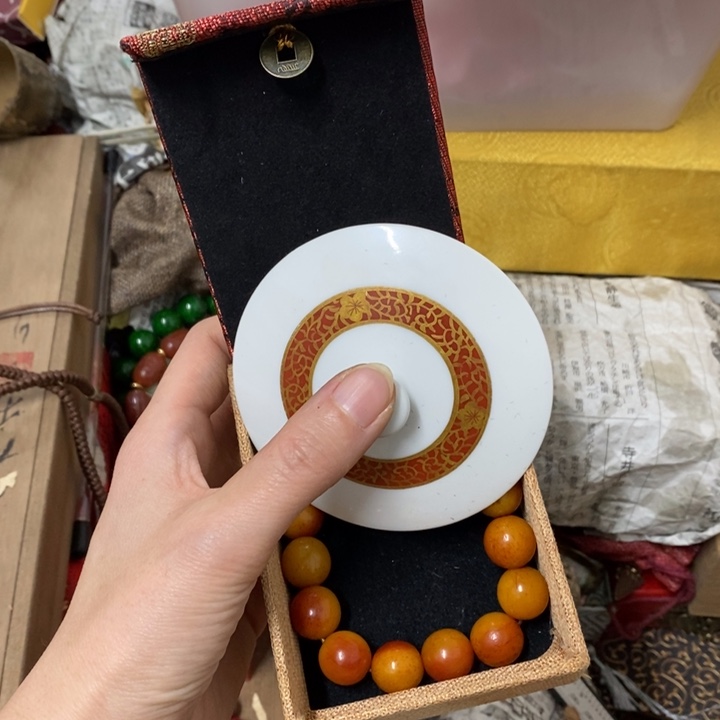 瓷片哈中古工艺品一件