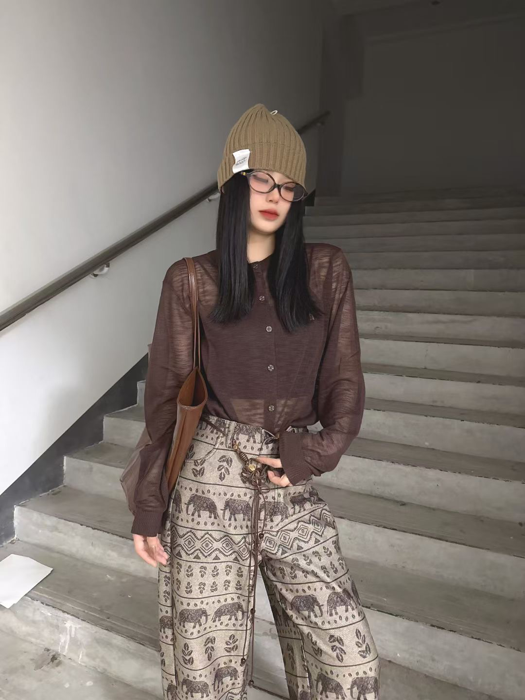 实体店同款早秋轻透视 咖色薄款1OO天丝开衫修身显瘦长袖上衣