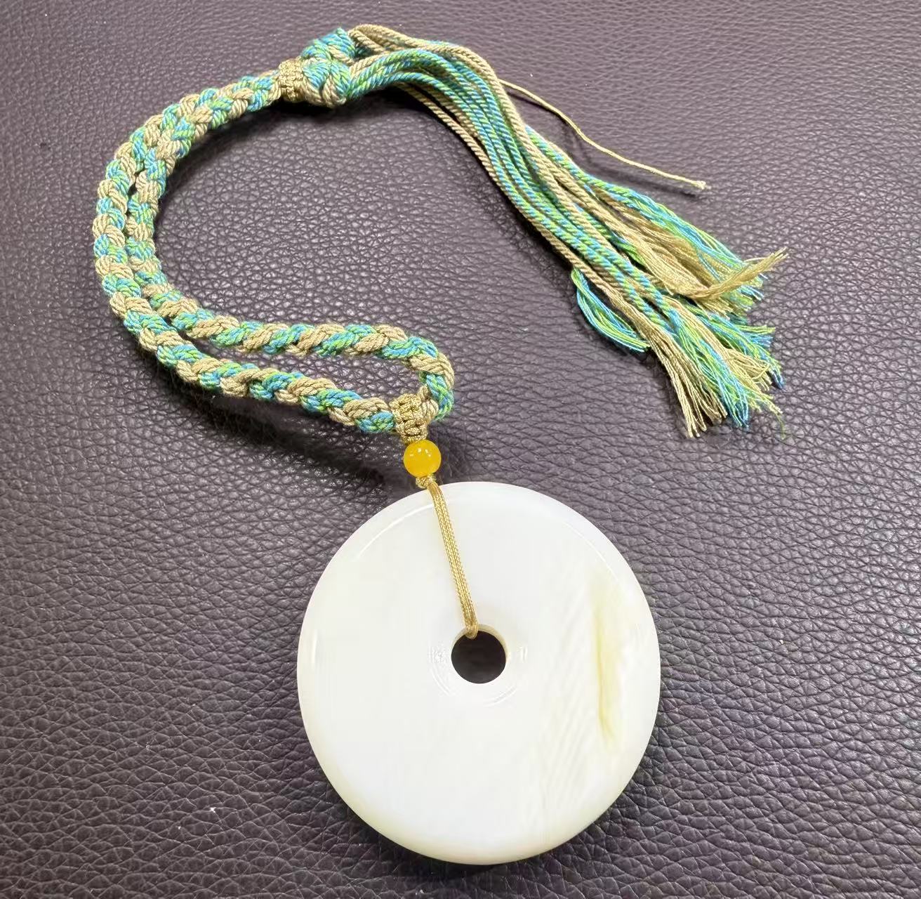 【阿龙中贸贸易】龙哥精选南海大贝壳制品吊坠WW171