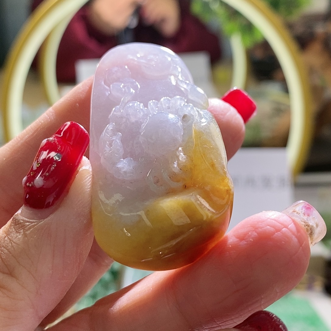 【闪购商品】翡翠颈饰未镶嵌八方