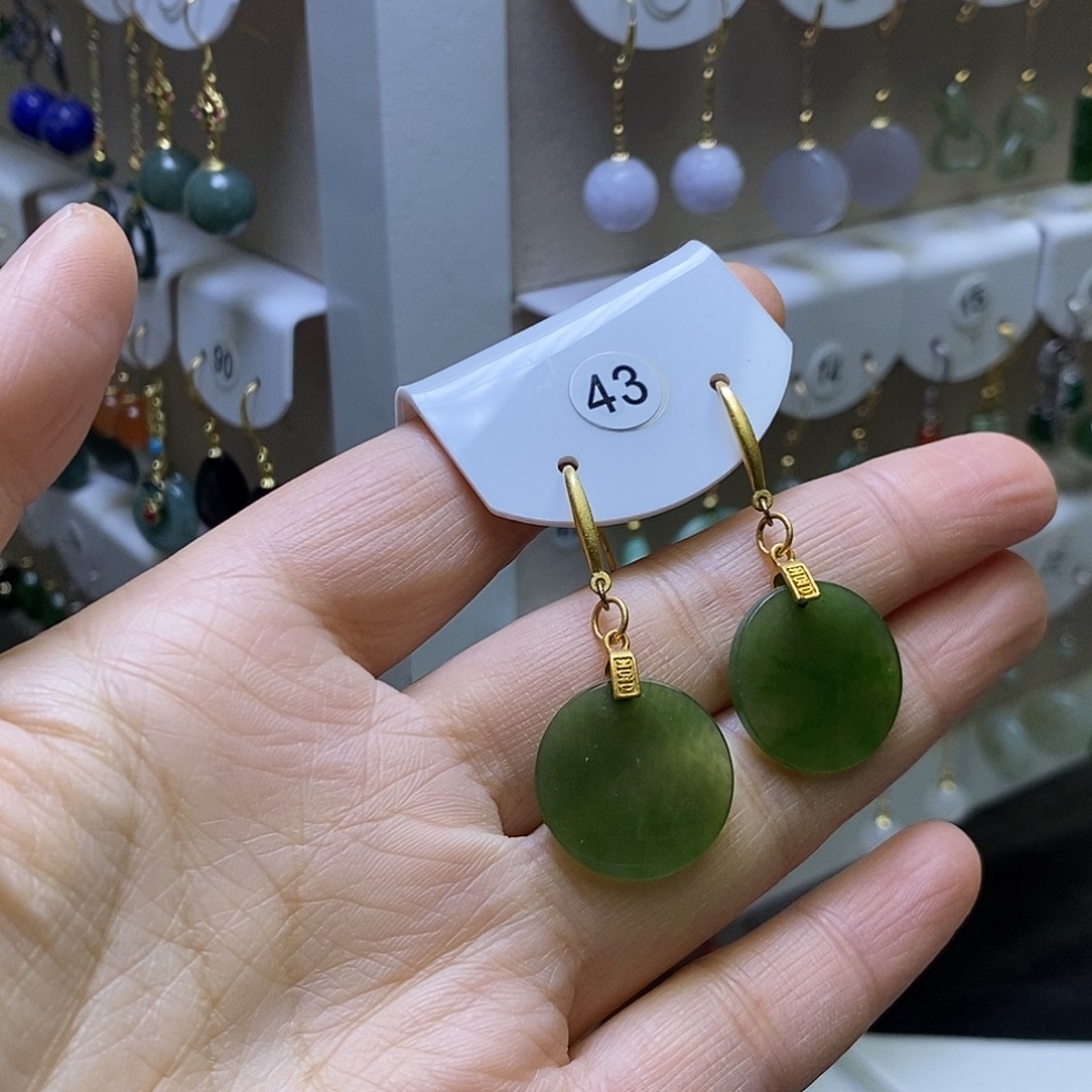 和田玉银S925镶嵌耳饰