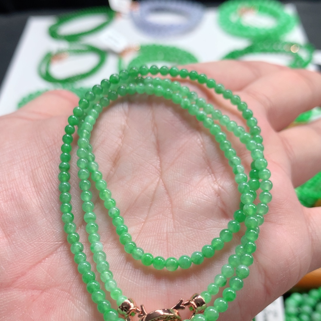 翡翠未镶嵌手链翡翠