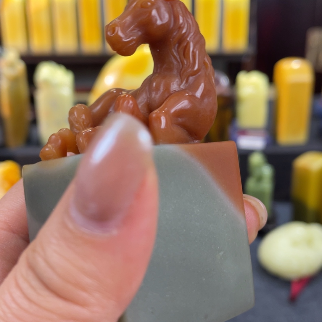 老挝石用****1老挝高山俏色马钮