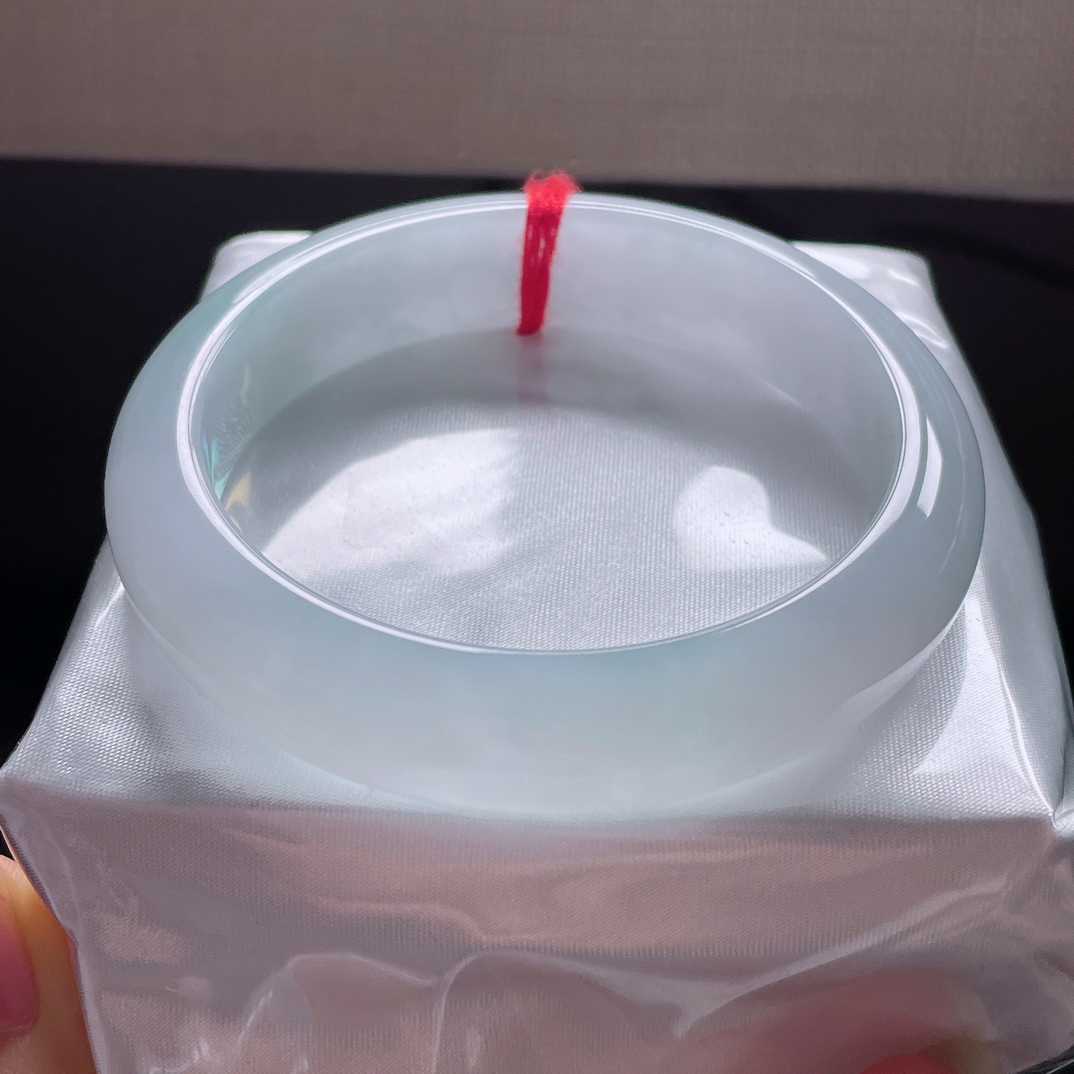 正品天然缅甸翡翠Ａ货 糯冰起胶天空蓝58圈正圈手镯 气质大气