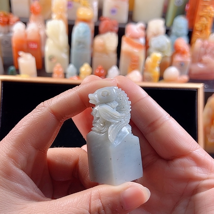 云南石印石2.2厘米，鱼