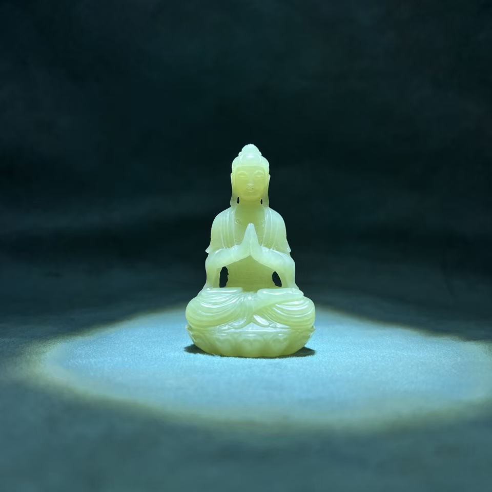 手工精美和田玉观音