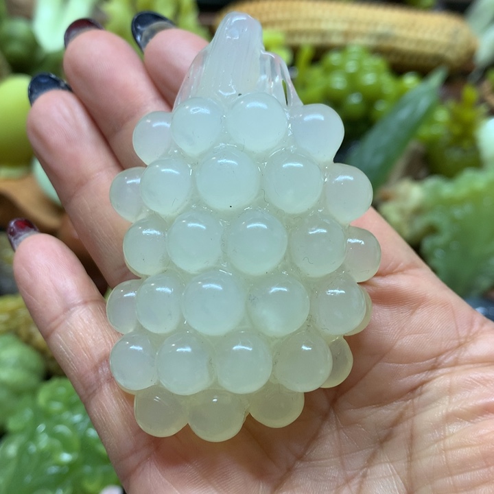 蛇纹石玉手把件未镶嵌