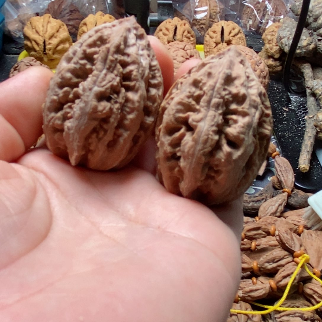 文玩核桃吊坠瑕疵102