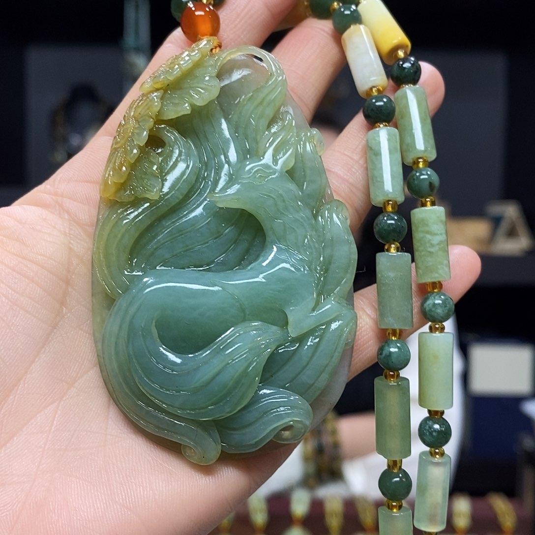 岫玉挂件手链未镶嵌