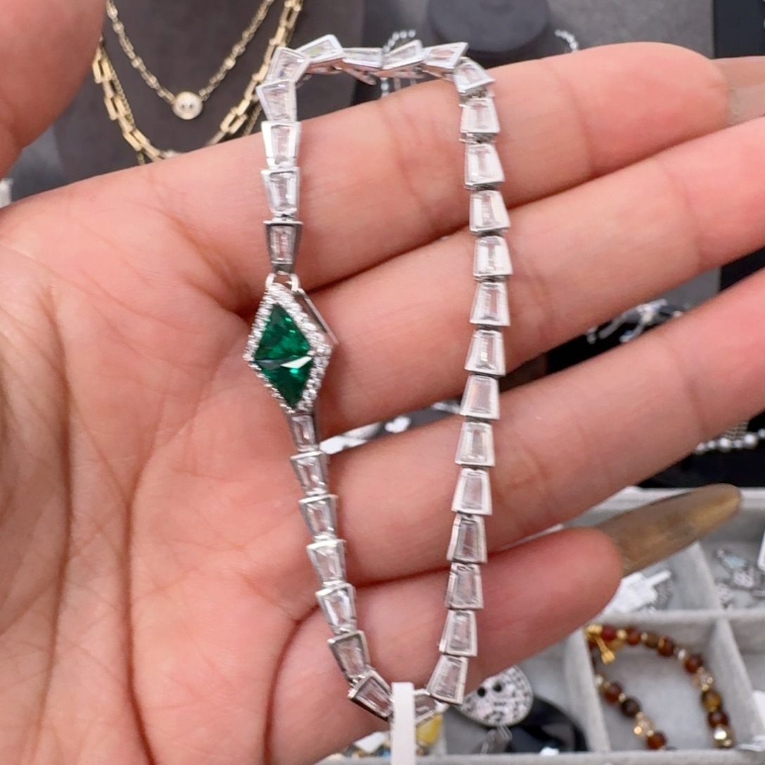 合成立方氧化锆纯铜合金