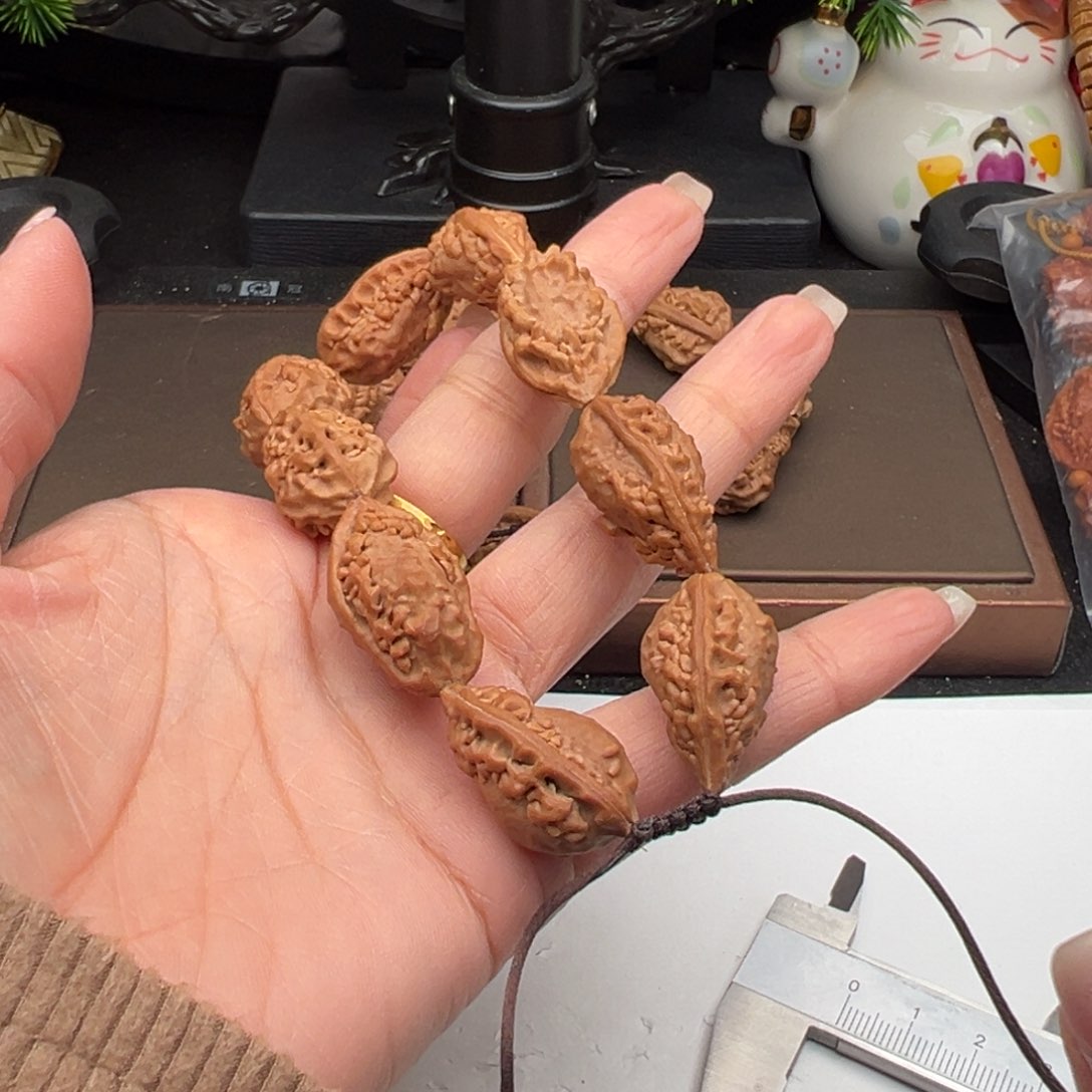 文玩核桃把件麒麟角