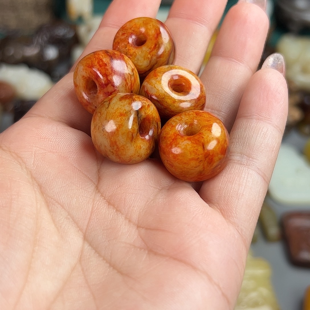 @***7和田玉（糖玉）未镶嵌颈饰