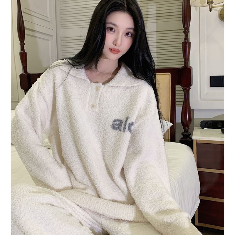 莫里伊【米白色简约英文】小众时尚设计休闲可外穿保暖睡衣家居服