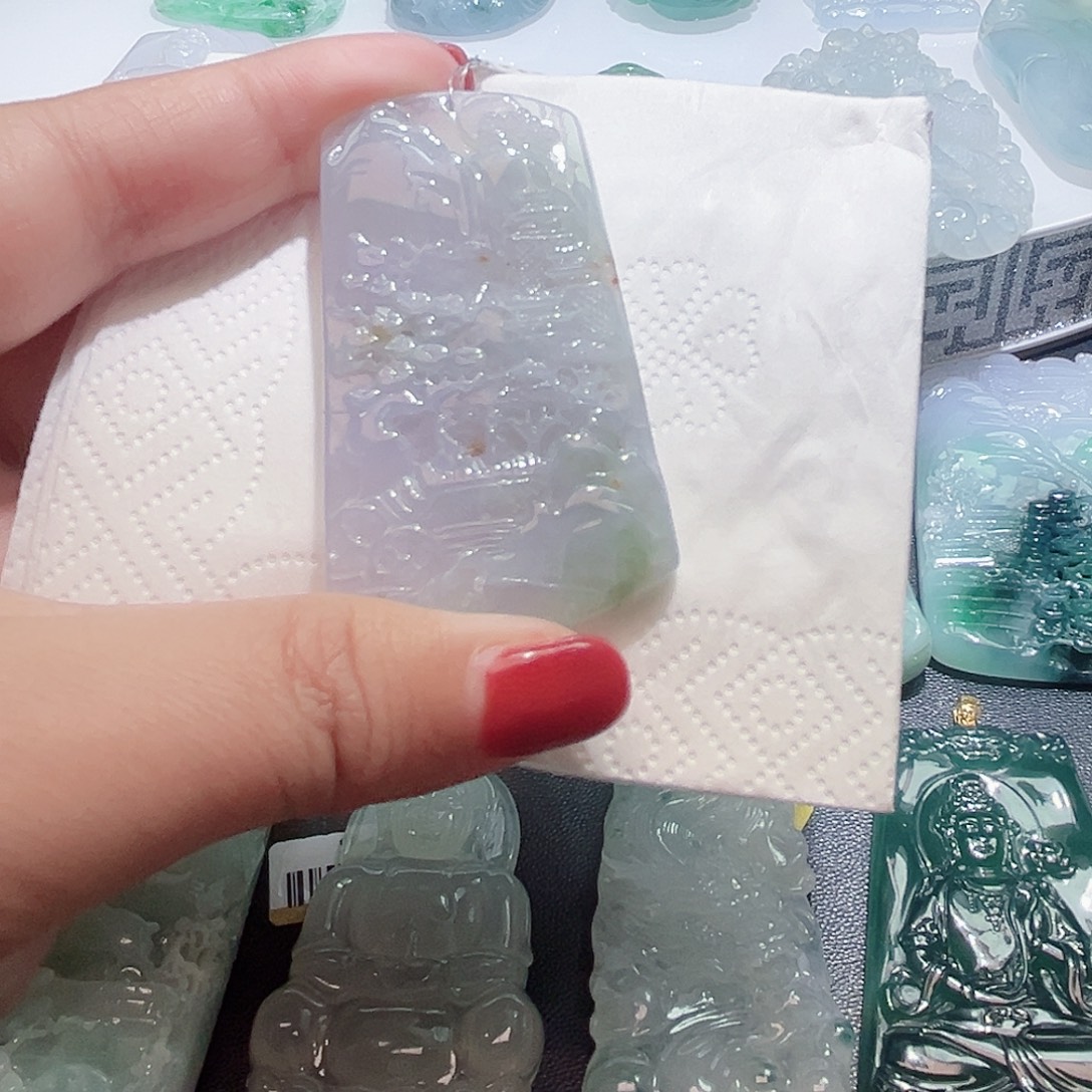 翡翠未镶嵌颈饰吊坠